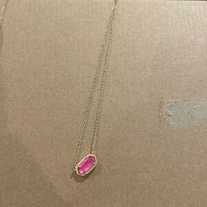 pink kendra scott necklace